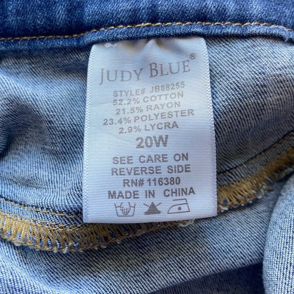Judy Blue Pull On Medium Dark Blue Distressed Skinny Jegging Jeans 20W Plus - Picture 7 of 10